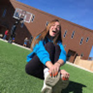 Meet your Posher, Maya